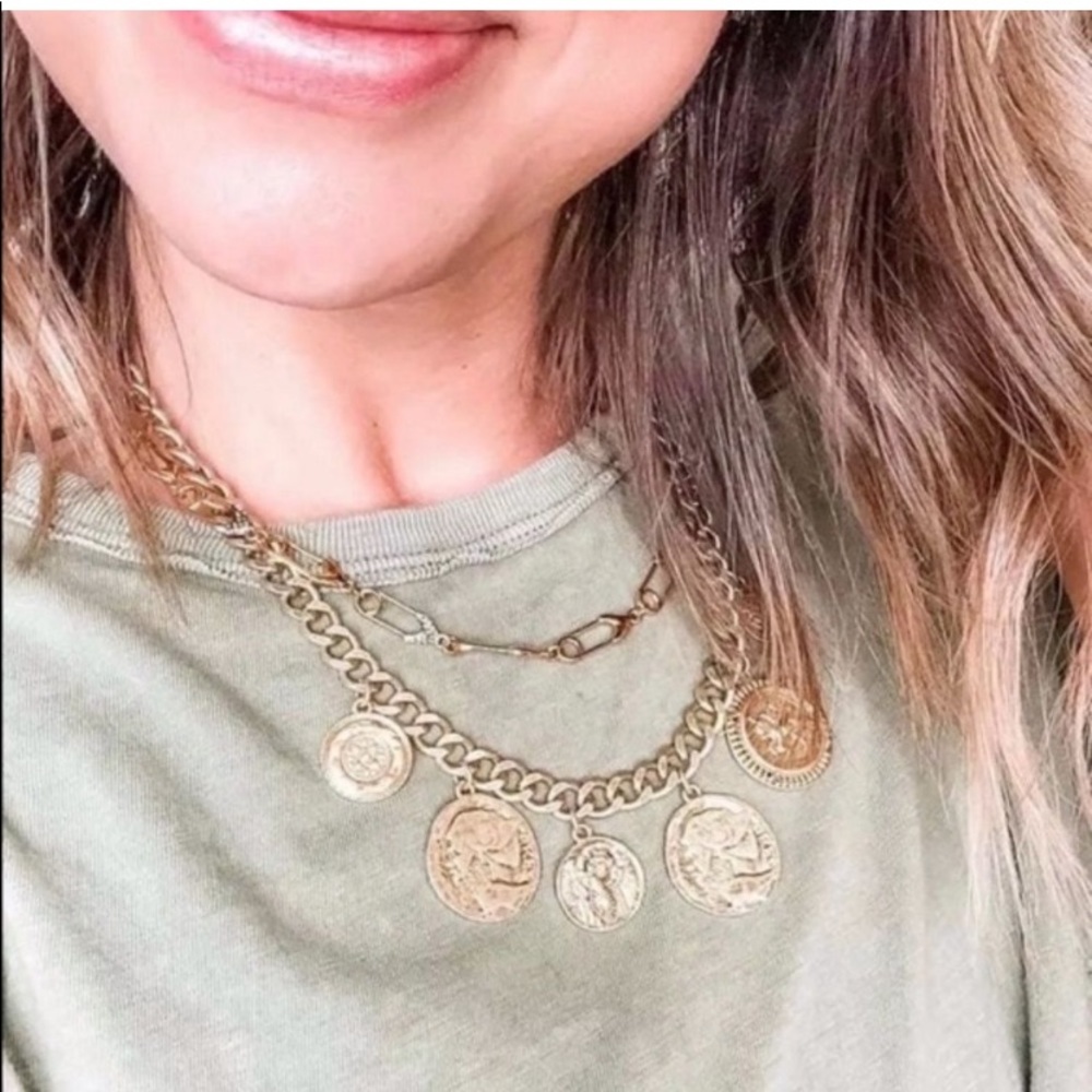 Stella & Dot | Heritage Gold Coin Chunky Link Necklace✨Retired✨ - Picture 5 of 10